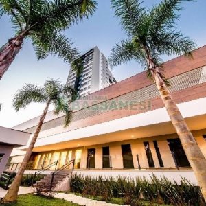 Apto Mobiliado com 45m², 1 dormitório, 1 vaga, no bairro Villagio Iguatemi em Caxias do Sul para Alugar