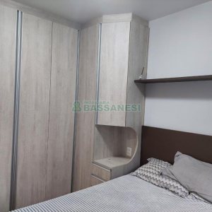 Apartamento com 63m², 2 dormitórios, 1 vaga, no bairro Petrópolis em Caxias do Sul para Comprar