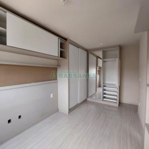 Apartamento com 65m², 2 dormitórios, 1 vaga, no bairro Santa Lúcia em Caxias do Sul para Comprar