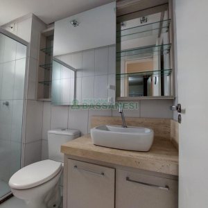 Apartamento com 65m², 2 dormitórios, 1 vaga, no bairro Santa Lúcia em Caxias do Sul para Comprar