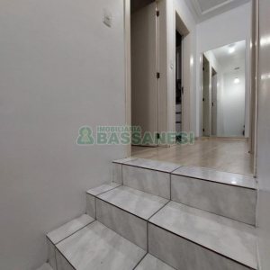 Sobrado com 92m², 2 dormitórios, 1 vaga, no bairro São Luiz em Caxias do Sul para Comprar