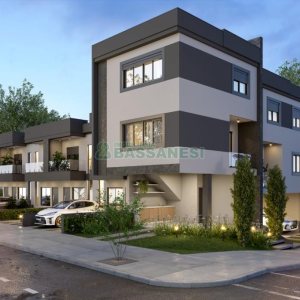 Sobrado com 114m², 2 dormitórios, 1 vaga, no bairro São Virgílio em Caxias do Sul para Comprar