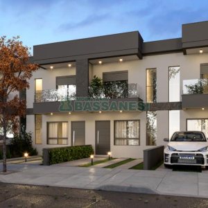 Sobrado com 114m², 2 dormitórios, 1 vaga, no bairro São Virgílio em Caxias do Sul para Comprar