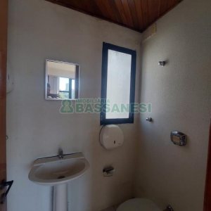 Sala com 30m², no bairro Centro em Caxias do Sul para Alugar