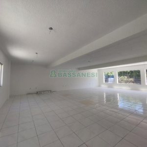 Sobreloja com 100m², no bairro Centro em Caxias do Sul para Alugar