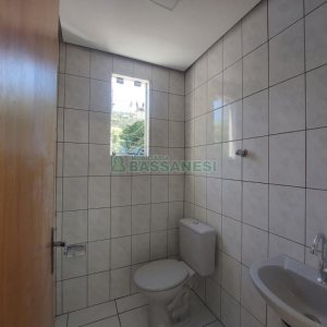 Sobreloja com 100m², no bairro Centro em Caxias do Sul para Alugar