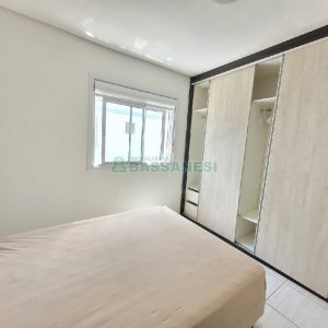 Apto Mobiliado com 38m², 1 dormitório, 1 vaga, no bairro Cruzeiro em Caxias do Sul para Comprar