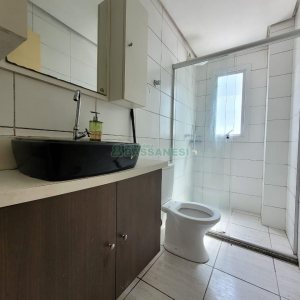 Apto Mobiliado com 38m², 1 dormitório, 1 vaga, no bairro Cruzeiro em Caxias do Sul para Comprar