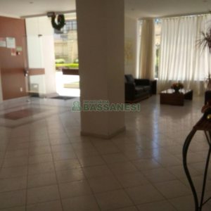 Apto Mobiliado com 95m², 3 dormitórios, 2 vagas, no bairro Rio Branco em Caxias do Sul para Comprar