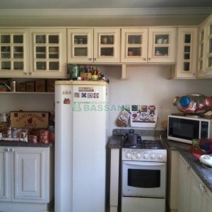 Apto Mobiliado com 95m², 3 dormitórios, 2 vagas, no bairro Rio Branco em Caxias do Sul para Comprar