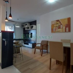 Apartamento com 71m², 3 dormitórios, 1 vaga, no bairro Santa Catarina em Caxias do Sul para Comprar