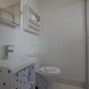 Apartamento com 71m², 3 dormitórios, 1 vaga, no bairro Santa Catarina em Caxias do Sul para Comprar