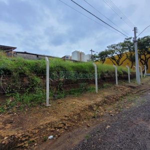 Terreno com 410m², no bairro Exposição em Caxias do Sul para Comprar