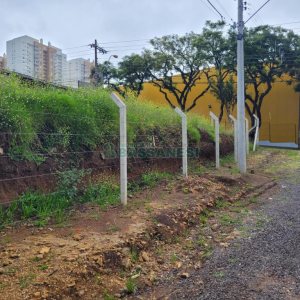 Terreno com 410m², no bairro Exposição em Caxias do Sul para Comprar