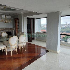 Apartamento com 221m², 3 dormitórios, 2 vagas, no bairro Jardim América em Caxias do Sul para Comprar