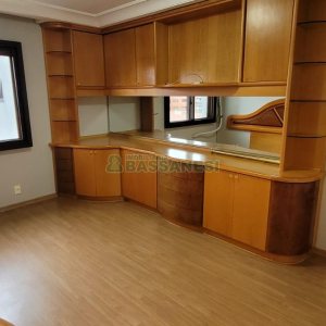 Apartamento com 221m², 3 dormitórios, 2 vagas, no bairro Jardim América em Caxias do Sul para Comprar