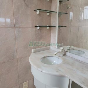 Apartamento com 221m², 3 dormitórios, 2 vagas, no bairro Jardim América em Caxias do Sul para Comprar