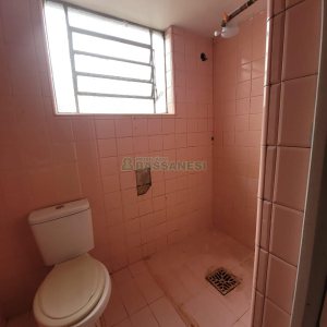 Casa com 200m², 5 dormitórios, 2 vagas, no bairro Marechal Floriano em Caxias do Sul para Comprar