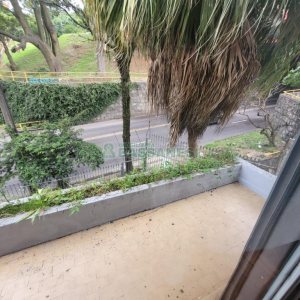 Casa com 200m², 5 dormitórios, 2 vagas, no bairro Marechal Floriano em Caxias do Sul para Comprar