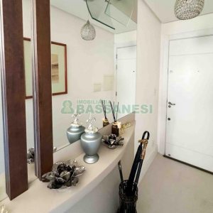 Apartamento com 58m², 1 dormitório, 1 vaga, no bairro Centro em Caxias do Sul para Comprar