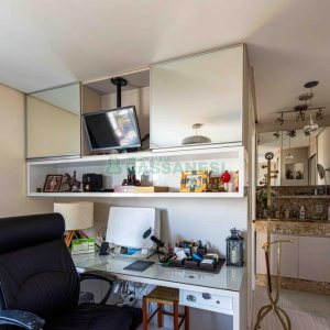 Apartamento com 58m², 1 dormitório, 1 vaga, no bairro Centro em Caxias do Sul para Comprar