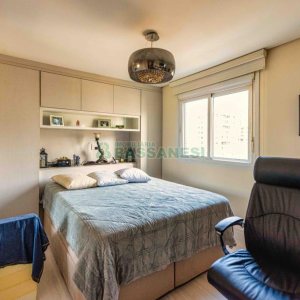 Apartamento com 58m², 1 dormitório, 1 vaga, no bairro Centro em Caxias do Sul para Comprar