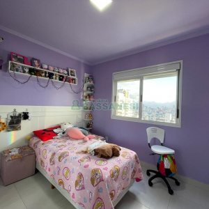 Apto Mobiliado com 114m², 3 dormitórios, 2 vagas, no bairro Universitário em Caxias do Sul para Alugar