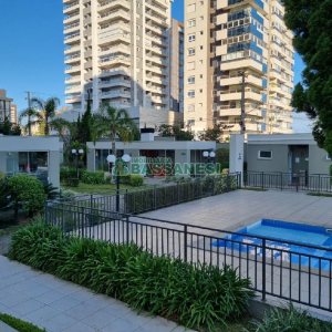 Apto Mobiliado com 114m², 3 dormitórios, 2 vagas, no bairro Universitário em Caxias do Sul para Alugar