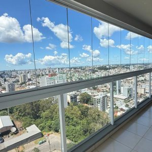 Apto Mobiliado com 115m², 3 dormitórios, 2 vagas, no bairro Universitário em Caxias do Sul para Alugar