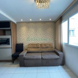 Sobrado Mobiliado com 320m², 2 dormitórios, 2 vagas, no bairro Santa Catarina em Caxias do Sul para Alugar