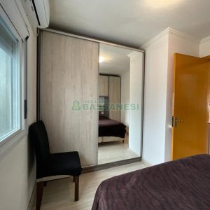 Sobrado Mobiliado com 320m², 2 dormitórios, 2 vagas, no bairro Santa Catarina em Caxias do Sul para Alugar