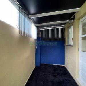 Sobrado Mobiliado com 320m², 2 dormitórios, 2 vagas, no bairro Santa Catarina em Caxias do Sul para Alugar