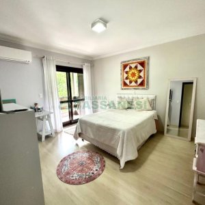 Casa com 360m², 3 dormitórios, 2 vagas, no bairro Cruzeiro em Caxias do Sul para Alugar ou Comprar