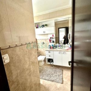 Casa com 360m², 3 dormitórios, 2 vagas, no bairro Cruzeiro em Caxias do Sul para Alugar ou Comprar