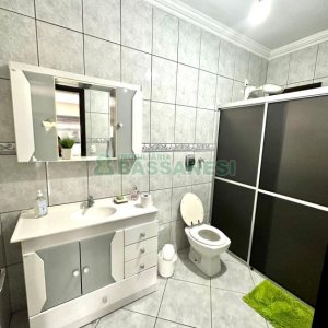 Casa com 360m², 3 dormitórios, 2 vagas, no bairro Cruzeiro em Caxias do Sul para Alugar ou Comprar
