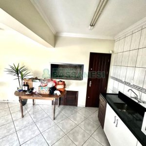 Casa com 360m², 3 dormitórios, 2 vagas, no bairro Cruzeiro em Caxias do Sul para Alugar ou Comprar