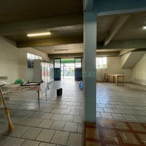 Loja com 130m², no bairro Nossa Senhora de Fátima em Caxias do Sul para Alugar