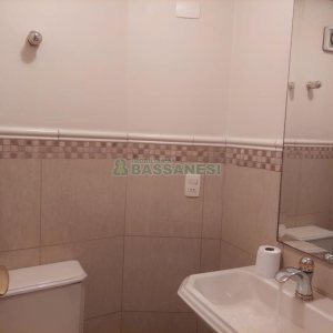 Apartamento com 187m², 3 dormitórios, 4 vagas, no bairro Centro em Caxias do Sul para Comprar