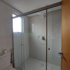 Apartamento com 187m², 3 dormitórios, 4 vagas, no bairro Centro em Caxias do Sul para Comprar