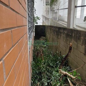 Pavilhão com 700m², no bairro Cinquentenário em Caxias do Sul para Alugar