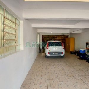 Casa com 220m², 4 dormitórios, 2 vagas, no bairro Santa Catarina em Caxias do Sul para Comprar