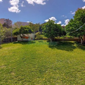 Casa com 220m², 4 dormitórios, 2 vagas, no bairro Santa Catarina em Caxias do Sul para Comprar