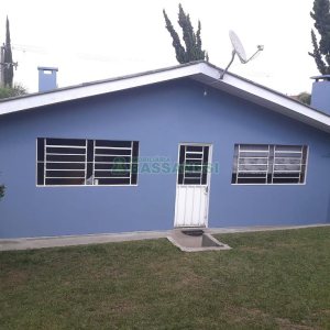 Casa com 220m², 4 dormitórios, 2 vagas, no bairro Santa Catarina em Caxias do Sul para Comprar