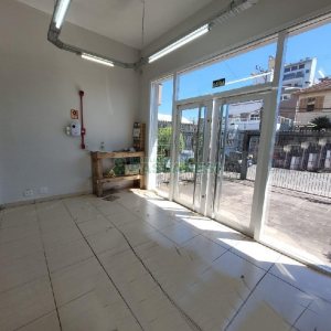 Loja com 200m², 1 vaga, no bairro Pio X em Caxias do Sul para Alugar
