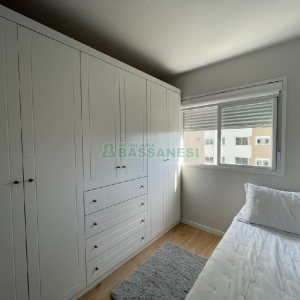 Apto Mobiliado com 62m², 2 dormitórios, 1 vaga, no bairro Panazzolo em Caxias do Sul para Alugar