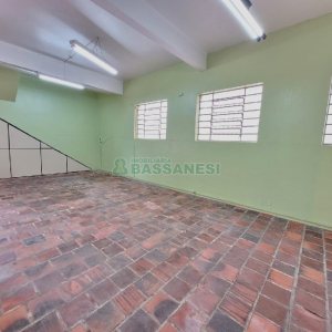 Loja com 145m², no bairro Cruzeiro em Caxias do Sul para Alugar