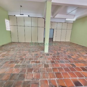 Loja com 145m², no bairro Cruzeiro em Caxias do Sul para Alugar