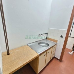 Loja com 145m², no bairro Cruzeiro em Caxias do Sul para Alugar