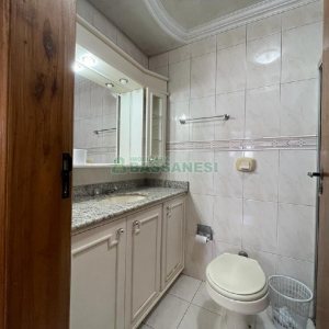 Apartamento com 102m², 3 dormitórios, 2 vagas, no bairro Madureira em Caxias do Sul para Alugar