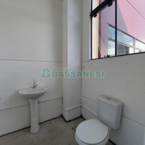 Loja com 404m², no bairro Cruzeiro em Caxias do Sul para Alugar